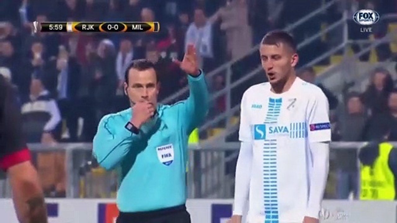 Hırvat oyuncudan Milan ağlarına müthiş frikik golü