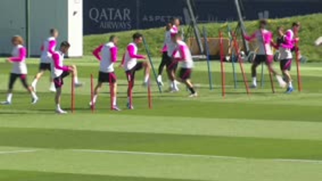 34e j. - Marquinhos et Verratti à l'entraînement avant Metz