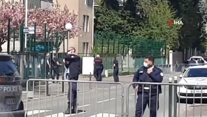 Son dakika... - Paris'te karakolda bıçaklı saldırı: 1 ölü