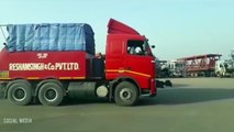 Heavy Machinery Transportation India | Volvo trucks extreme pulling capability | Mega Machinery Transportation