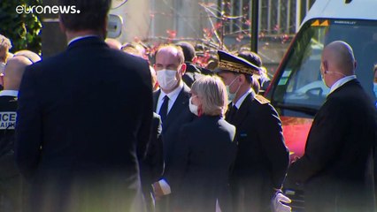 Une policière française tuée au couteau dans son commissariat : le parquet antiterroriste saisi