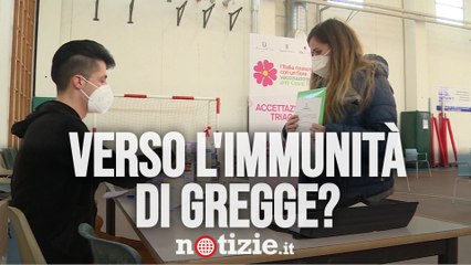 Vaccino covid, molti giovani a Perugia tra categorie a rischio: "Speriamo nell'immunità di gregge"