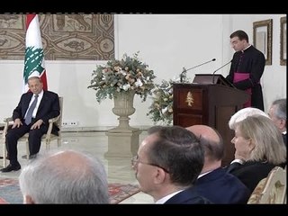 عون :  معالجة مشكلة النازحين حاجة ملحة  - راوند أبوخزام