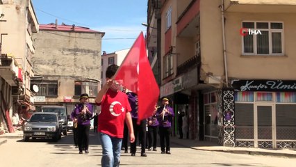 Ordu’da şehir bandosu çocukların yüzünü güldürdü
