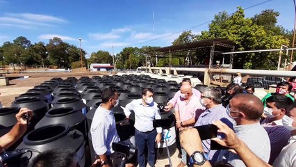 Entregaron mil tanques de agua domiciliarios