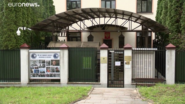 Латвия, Литва и Эстония высылают российских дипломатов