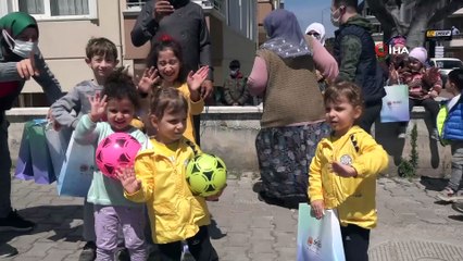 Atakum sokaklarında 23 Nisan coşkusu