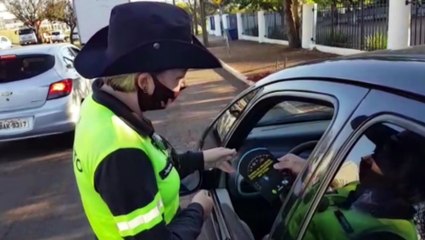 Transitar realiza operação de orientação para condutores sobre a nova legislação de trânsito