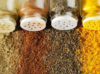 7 Spices for Perking Up Pantry Meals