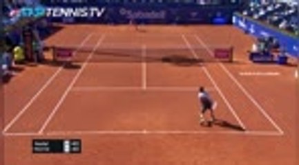 Nadal back to his clay court best in win over Norrie