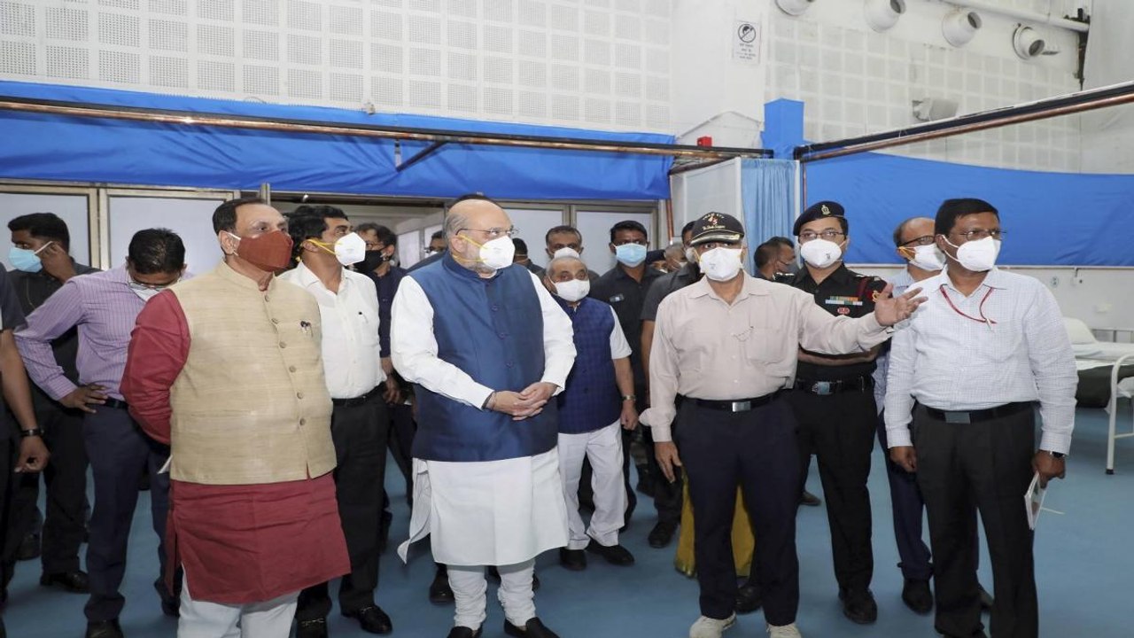 Amit Shah instructed states to start closed oxy...