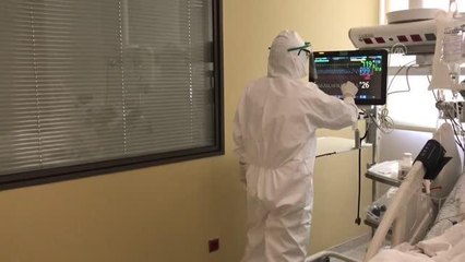 KOVİD-19 HASTALARI YAŞADIKLARINI ANLATIYOR - "Nefes darlığı ve öksürük beni çok yıprattı"