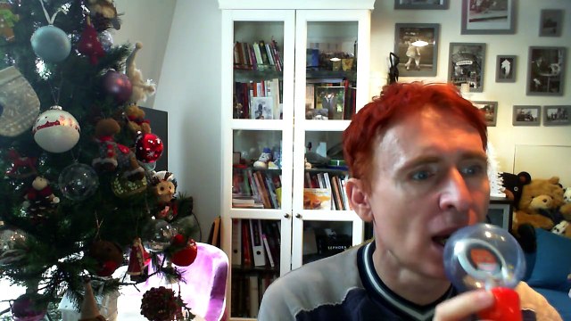 Wiwi égratigne luv u better