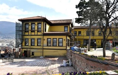 Sümbüllü Bahçe Konağı yenileniyor