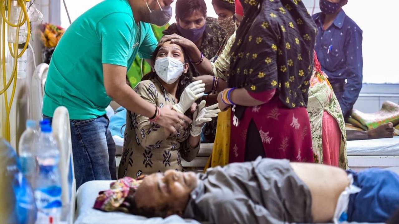 Covid-19: Apollo Director Dr Sibal explains oxygen crisis