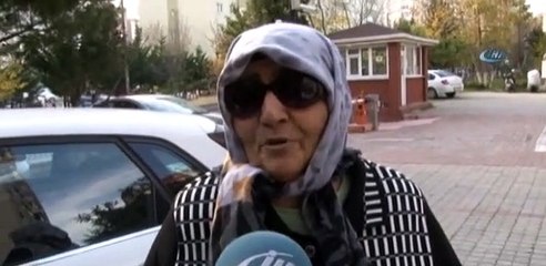 Kadın sürücüden otomobilin arkasına ilginç yazı