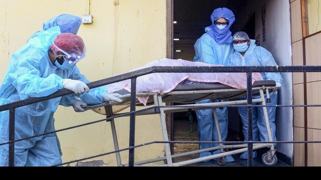 Oxygen crisis in Delhi, People are crying for help