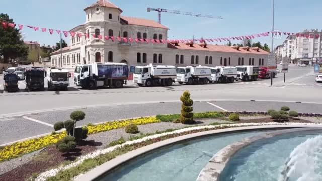 Kovid-19 sürecini avantaja çeviren Sivas Belediyesi 300 personelle bahar temizliği başlattı