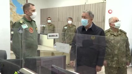 Son dakika haber | Bakan Akar ve komuta kademesi Pençe operasyonlarını harekat merkezlerinden sevk ve idare ediyor