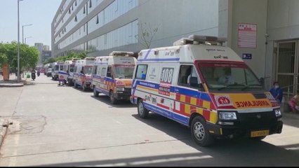 India’s COVID woes worsen amid continued oxygen shortage