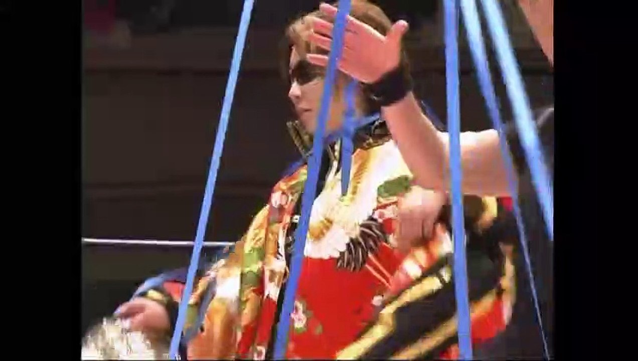 (8/22/10) Aja Kong & Yoshiko Tamura vs Carlos Amano & Manami Toyota