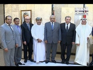 احتجاج على السفارة في السفارة! - الين حلاق