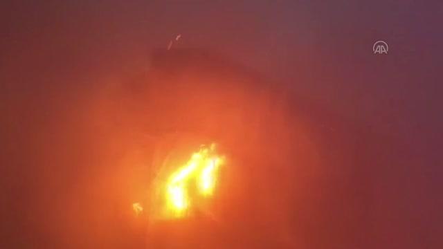 İki katlı ahşap ev yanarak kullanılamaz hale geldi