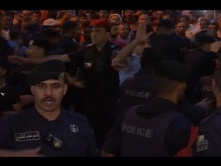 النقابات الأردنية تتراجع عن قرارِ تعليقِ الإضراب   - ألين حلاق