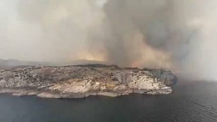 Wildfire burns through large swath of North Ireland’s oldest national park