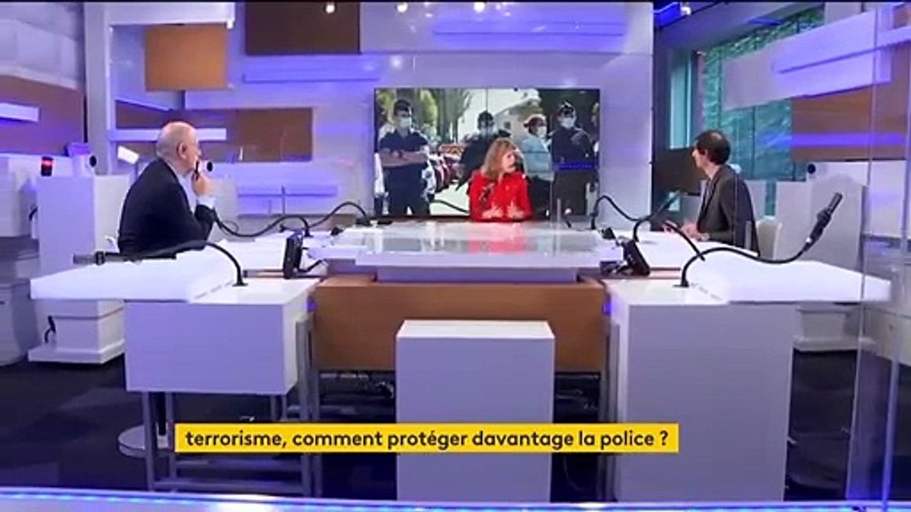Attaque de Rambouillet : La députée En marche Yaël Braun-Pivet évoque ce matin sur France Info, la possibilité d'avoir "des personnels armés dans les accueils des commissariats"