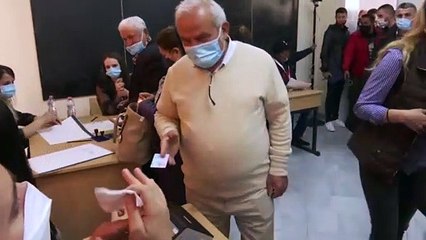 Eleições legislativas em clima de tensão