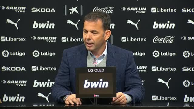 El Valencia no celebra un empate que mantiene al Alavés en dinámica positiva