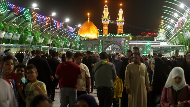 Iraq plastic waste: Karbala pilgrims urged to go green