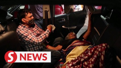Sikh temple offers oxygen as coronavirus crisis overwhelms India