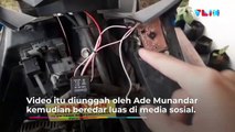 Pria Ini Hidupkan Motor Pakai Kartu SIM