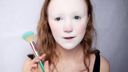 What'S In My Makeup Bag With Shruti Haasan | Fashion | Lifestyle | Pinkvilla