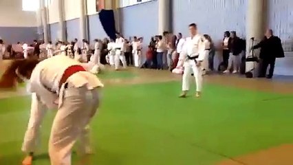 Compétition Joanne : Ippon sur osoto-otoshi après avoir été menée