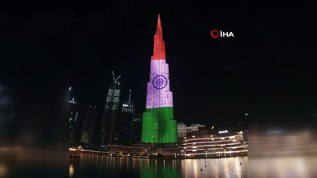 - Hindistan’a destek için Burj Khalifa’ya Hindistan bayrağı yansıtıldı