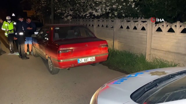 Kısıtlamada dur ihtarına uymayan sürücü alkollü çıktı