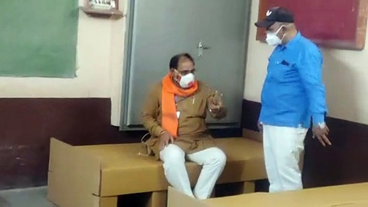 सरस्वती स्कूल में मां राजराजेश्वरी क्वॉरेंटाइन सेंटर बन रहा है