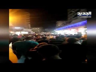 متظاهرون يتوجهون من الدلاعة نحو ساحة ايليا في صيدا