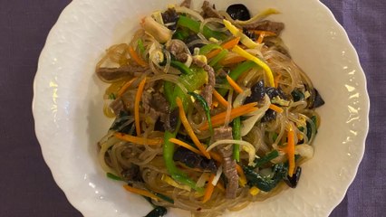 Korean food japchae recipe | チャプチェ| 韩式拌冬粉  -  hanami
