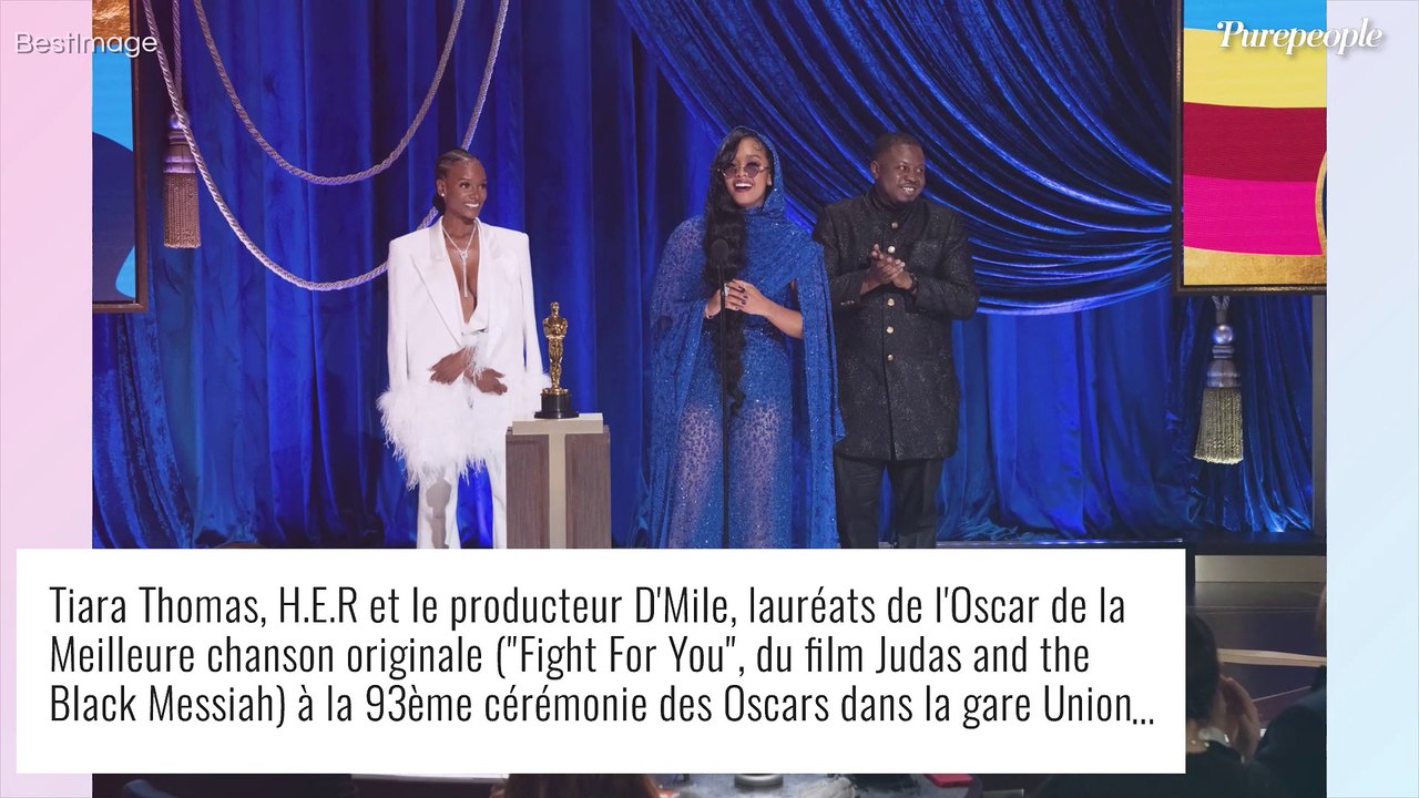 Oscars 2021 : Margot Robbie, Reese Witherspoon, Laura Pausini... les plus belles robes