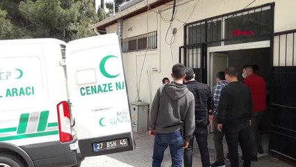 GAZİANTEP 16 YAŞINDAKİ İSA, EVİN BALKONUNDA KENDİSİNİ ASTI