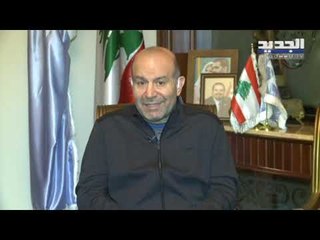 مصطفى علّوش يكشف سبب عدم ابتسام الرئيس سعد الحريري خلال حفل الاستقلال