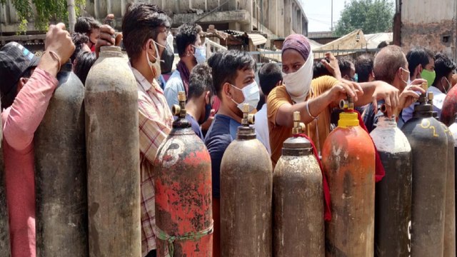 Delhi reeling under oxygen crisis, watch ground report
