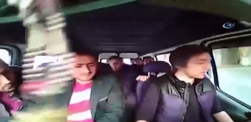 Usta şoför freni boşalan minibüsü böyle durdurdu