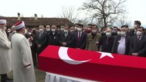Şehit Uzman Çavuş Aygün Çakar'ın cenazesi toprağa verildi (1)