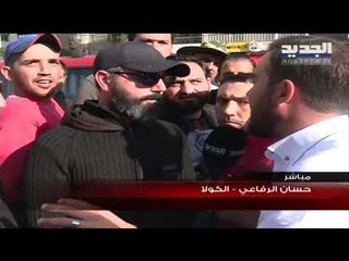 اعتصام لسائقي السيارات العمومية في منطقة الكولا احتجاجاً على إضراب محطات المحروقات