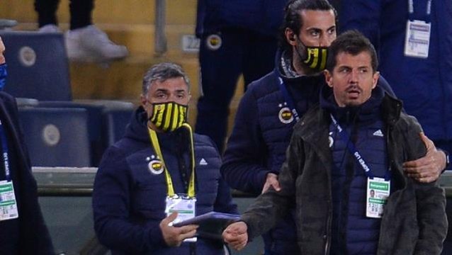 Emre Belözoğlu, Kasımpaşa personeliyle yaşanan gerilimde, Karşında futbolcu yok, bana saygı duyacaksın sözleriyle çıkıştı